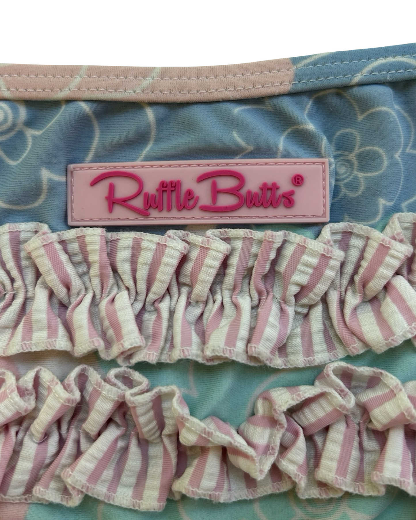 4T Toddlers Girls RuffleButts Pastel Floral Long Sleeve UPF 50 Rash Guard Bikini Swimsuit.