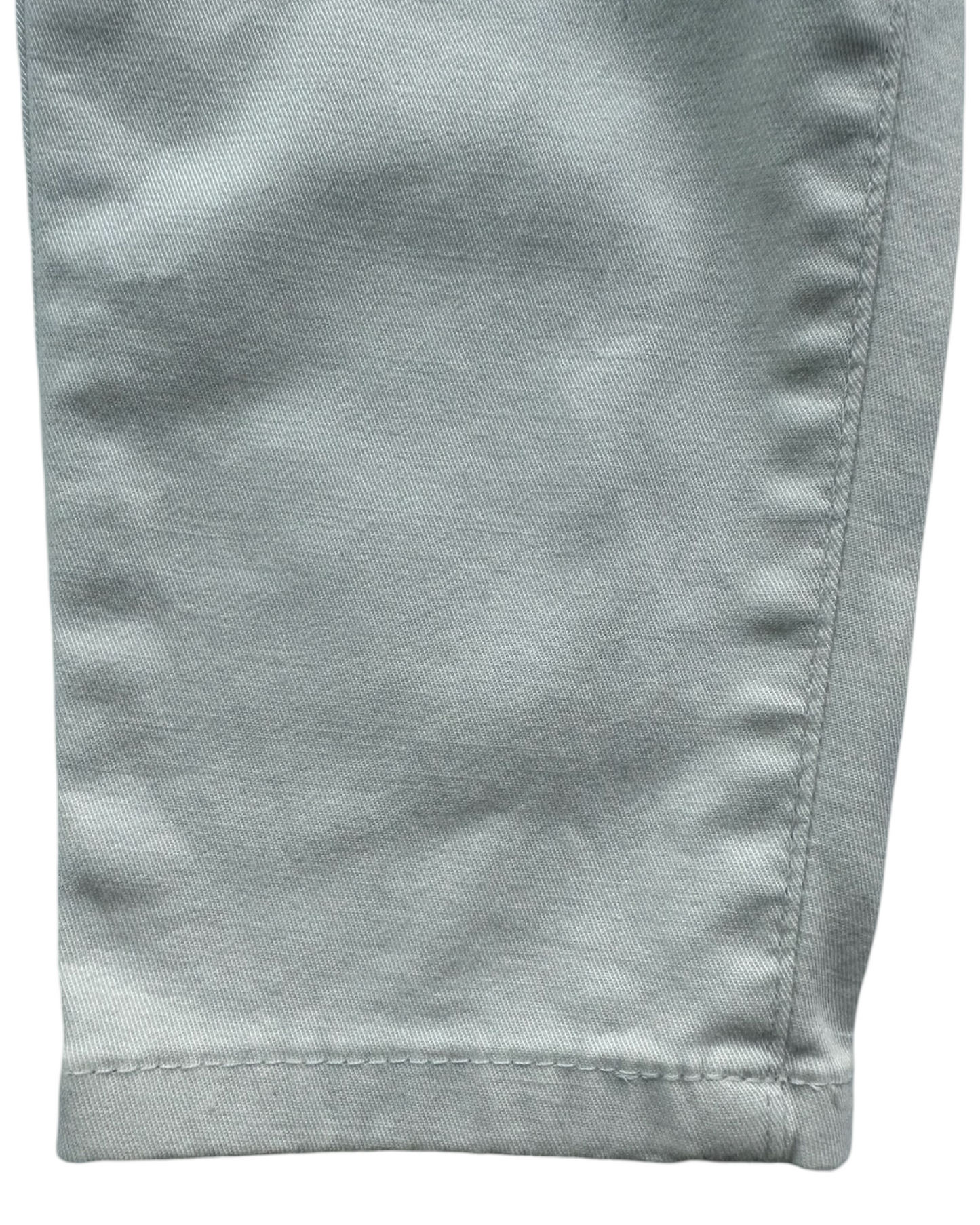 12M Baby Boy OshKosh B’gosh Beige Pants With Suspenders NWT.