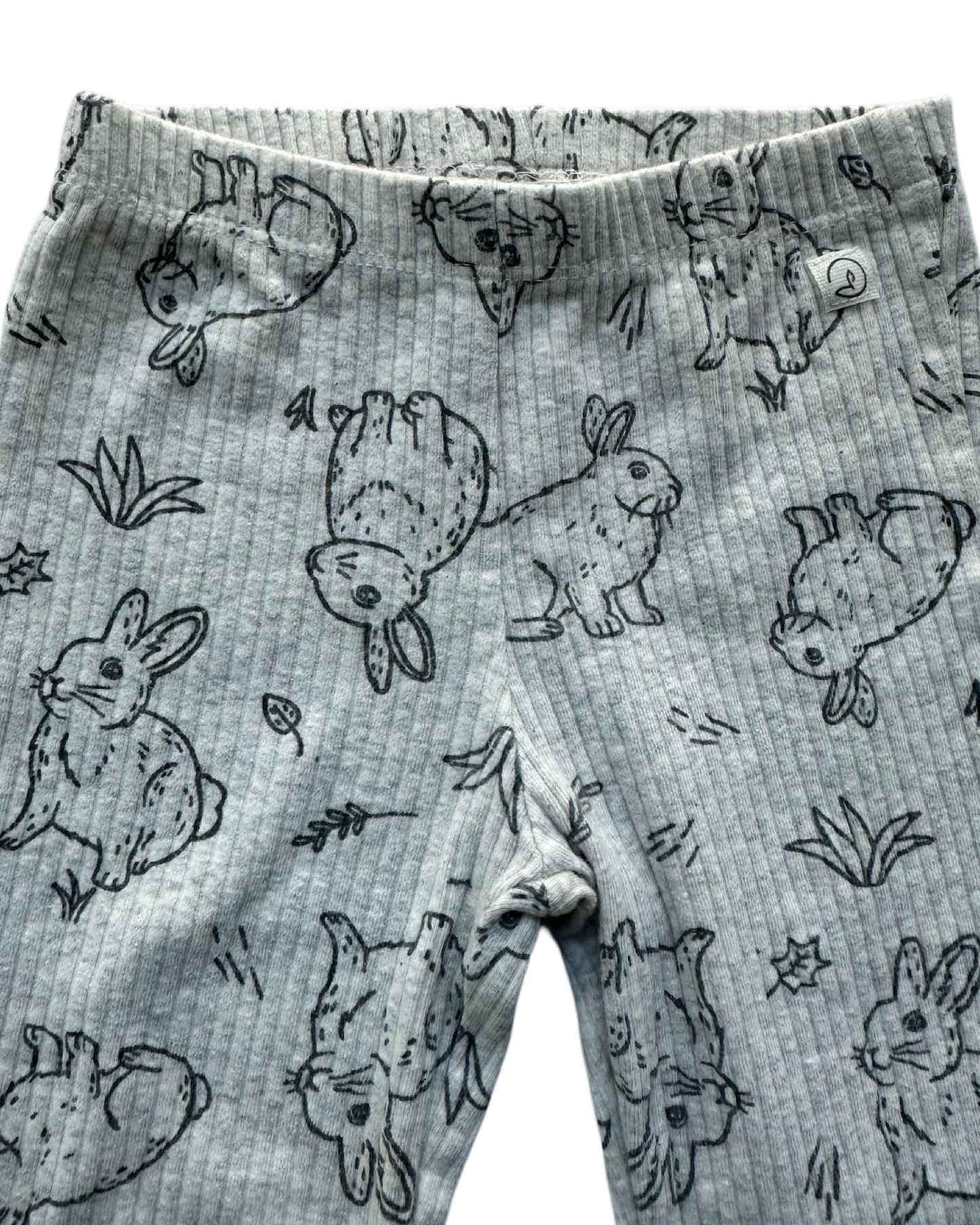12M Baby Boys / Girls (UNISEX) Little Planet Organic By Carter’s Easter Bunny Pants.