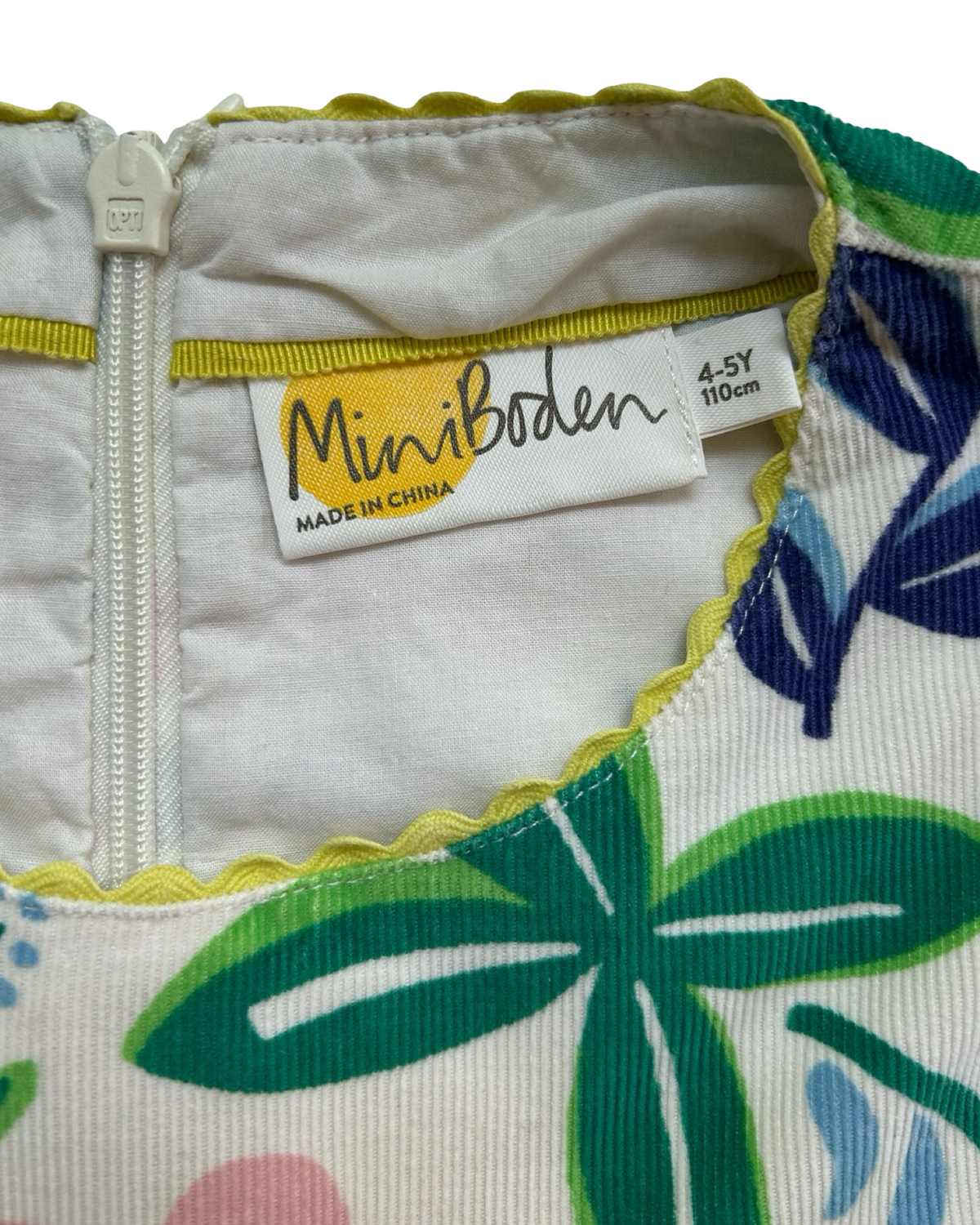 4-5Y Toddler Girl Mini Boden White Floral Sleeveless Corduroy Dress