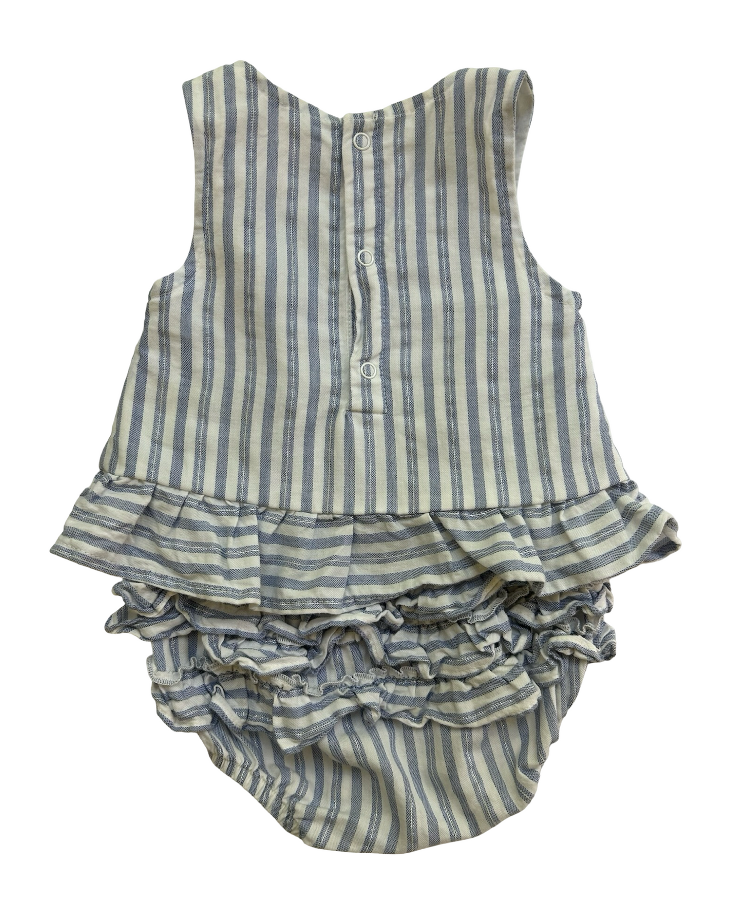 6M-9M Baby Girls Cat & Jack Baby Striped, Ruffled Top / Bloomers 2 Piece Set.