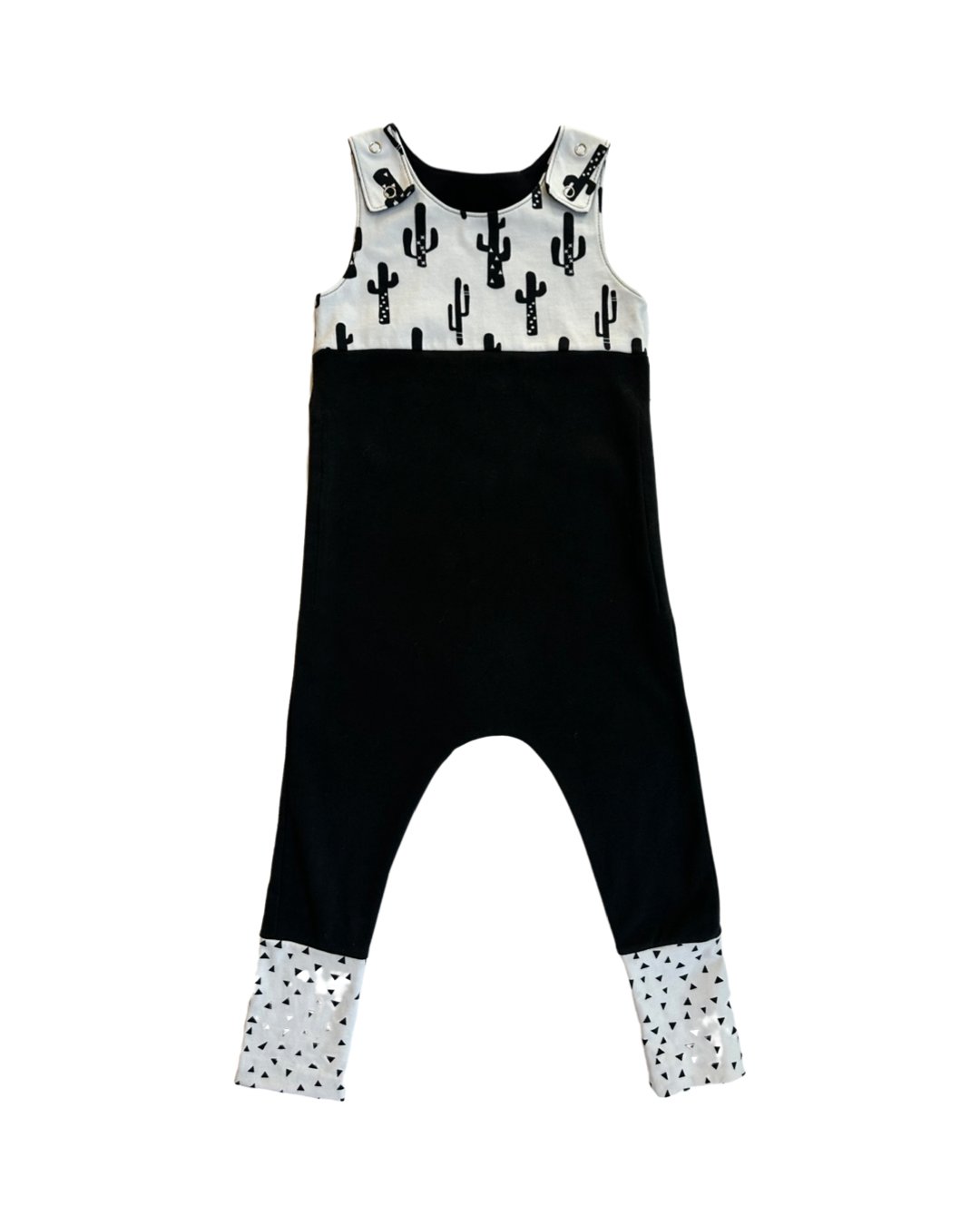 18-24M Baby Boy / Girl Evergreen Wildwear Boutique Black and White Cactus Romper