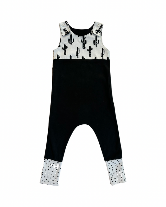 18-24M Baby Boy / Girl Evergreen Wildwear Boutique Black and White Cactus Romper