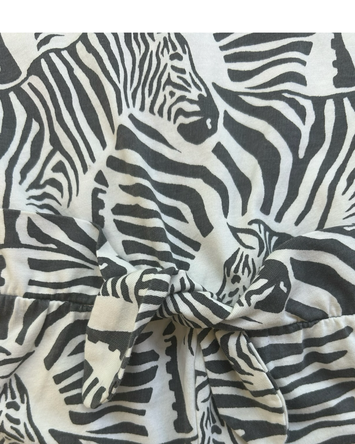 4T Toddlers Girls Baby Gap Zebra Print Tie Romper.