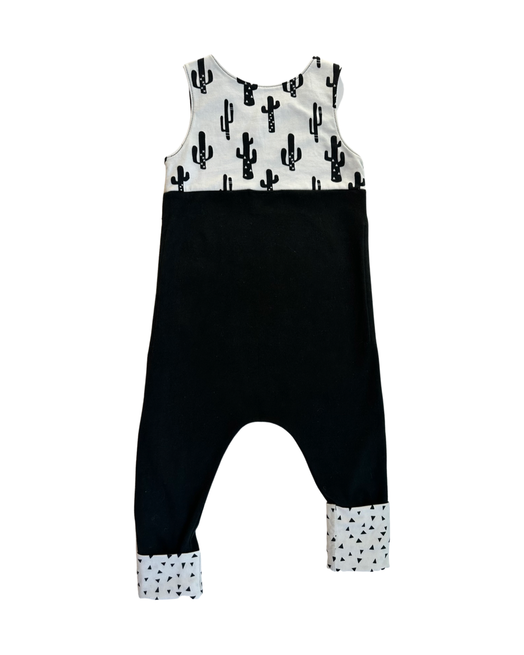 18-24M Baby Boy / Girl Evergreen Wildwear Boutique Black and White Cactus Romper