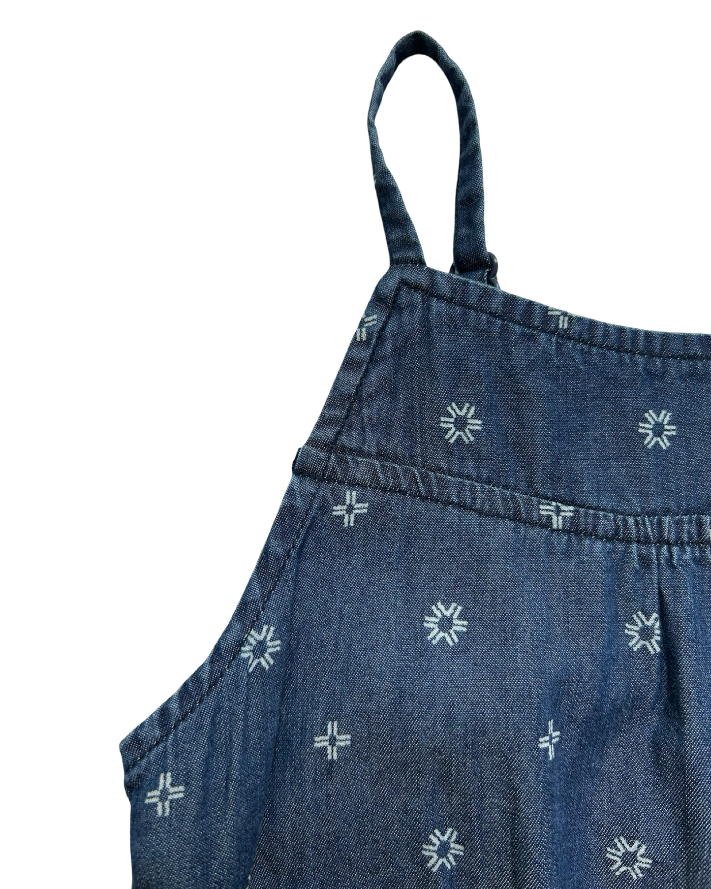 6T-7T  Toddlers Girls Old Navy Printed Sleeveless Chambray Romper.