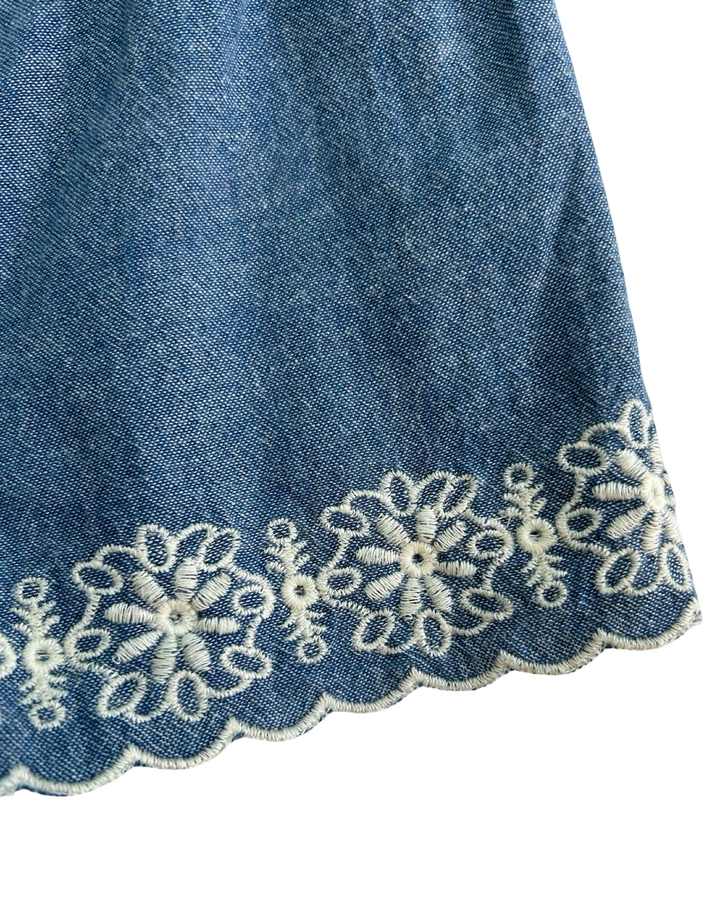 2T Toddlers Girls Baby Gap Embroidered Flowers Trim Lace Scallop Ruffle Chambray Romper