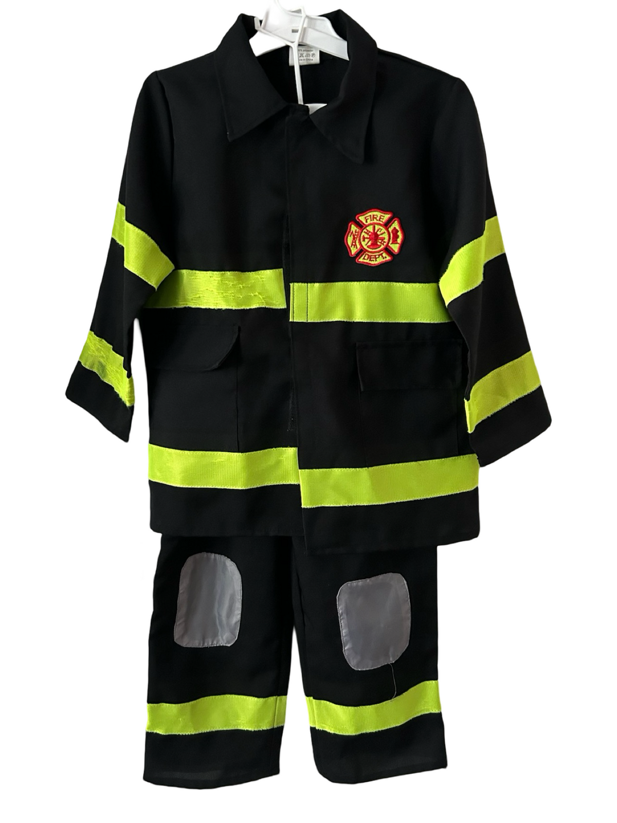 Black Firefighter kid costume Size Small 4-6x Toddler Girl / Toddler Boy, 4T, 5T 6c