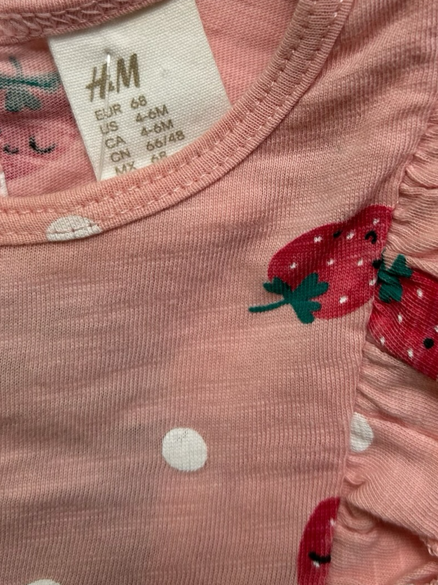 4M-6M Baby Girls H&M Strawberries Dress.