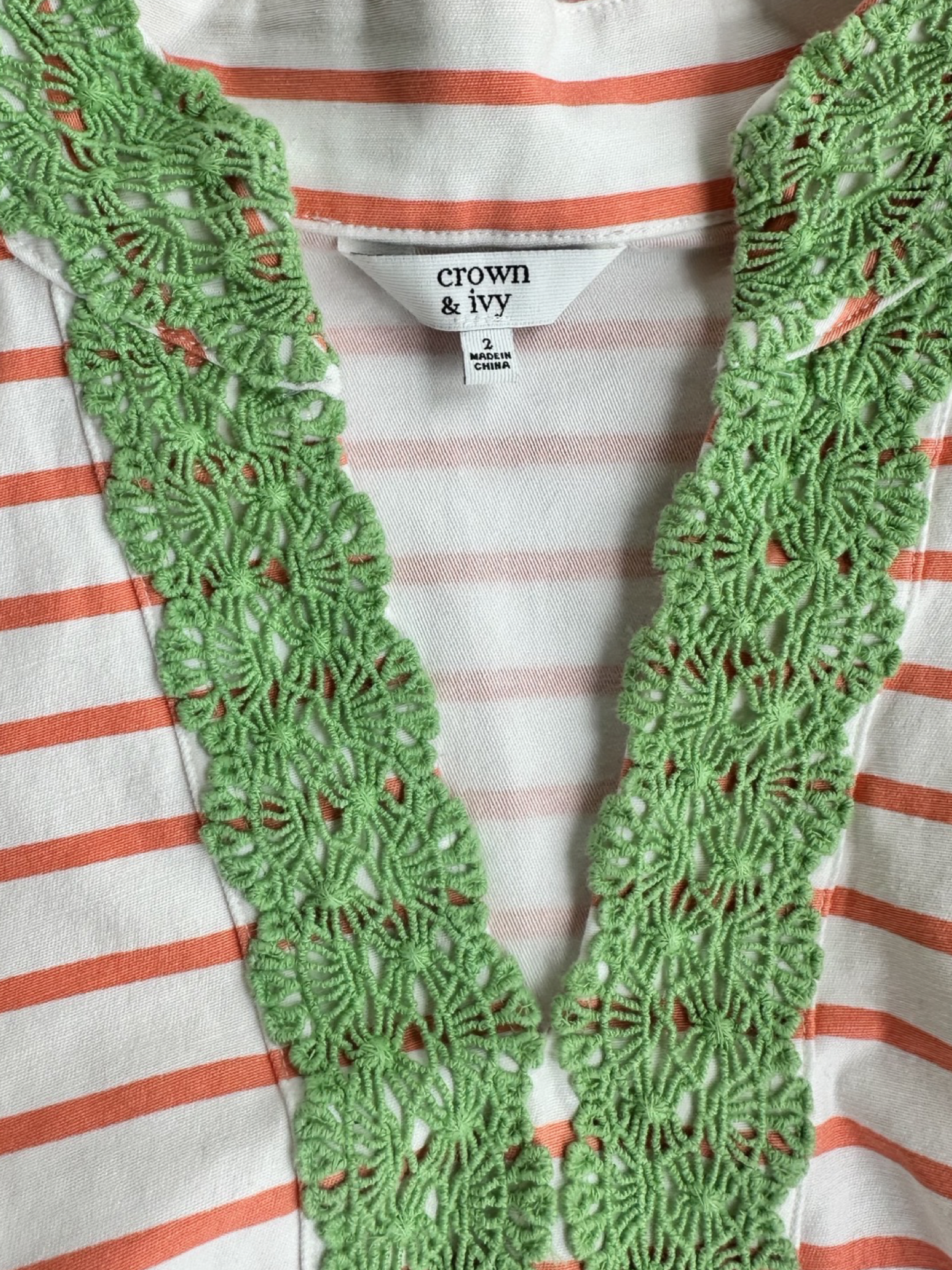 Women’s Size 2 Crown & Ivy Coral Stripped Dress w/ Green Trim