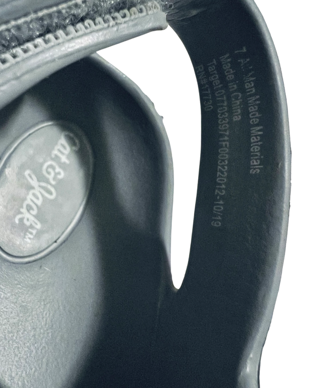 7C Toddler Boy Gray Rubber Cat & Jack Water Sandals