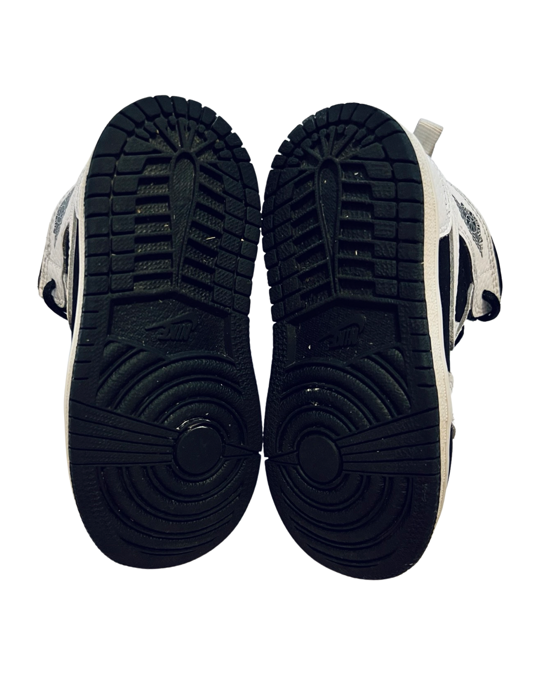 7C Toddler Boy White / Black Nike Air Jordan Sneakers Shoes