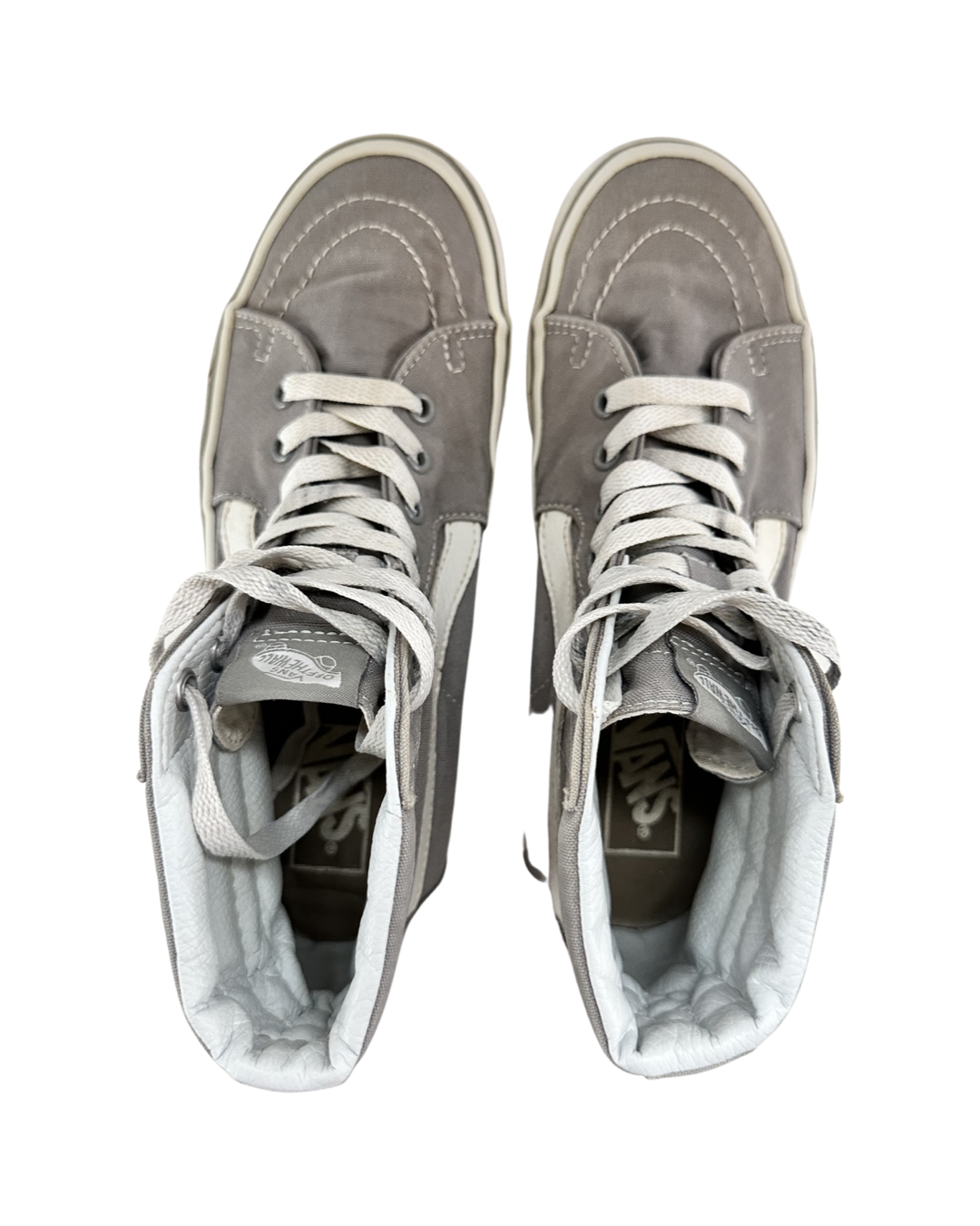 Men’s size 7.5 / Women’s Size 9 Gray Old Skool Hi Top Canvas Vans