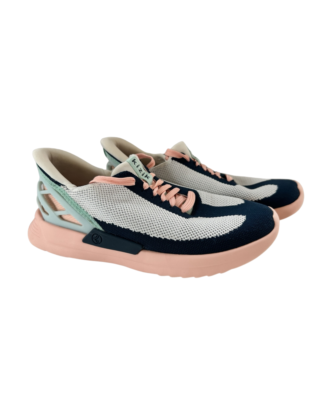 Women's Size 7 Kizik Athens Athletic Sneaker Shoes in Color Bahama