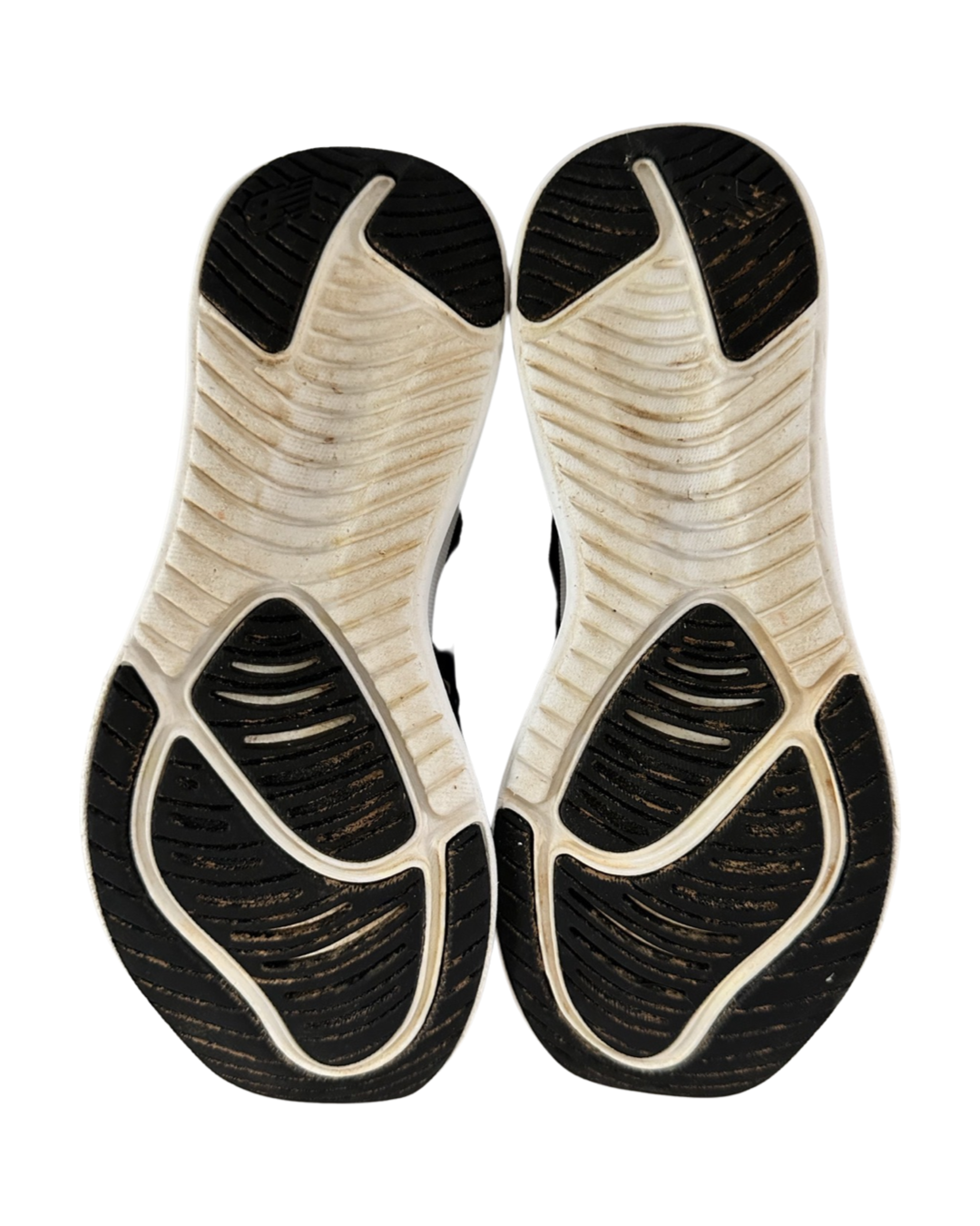 Women’s Size 7 Leopard  New Balance Nergize RevLite Sneakers Shoes